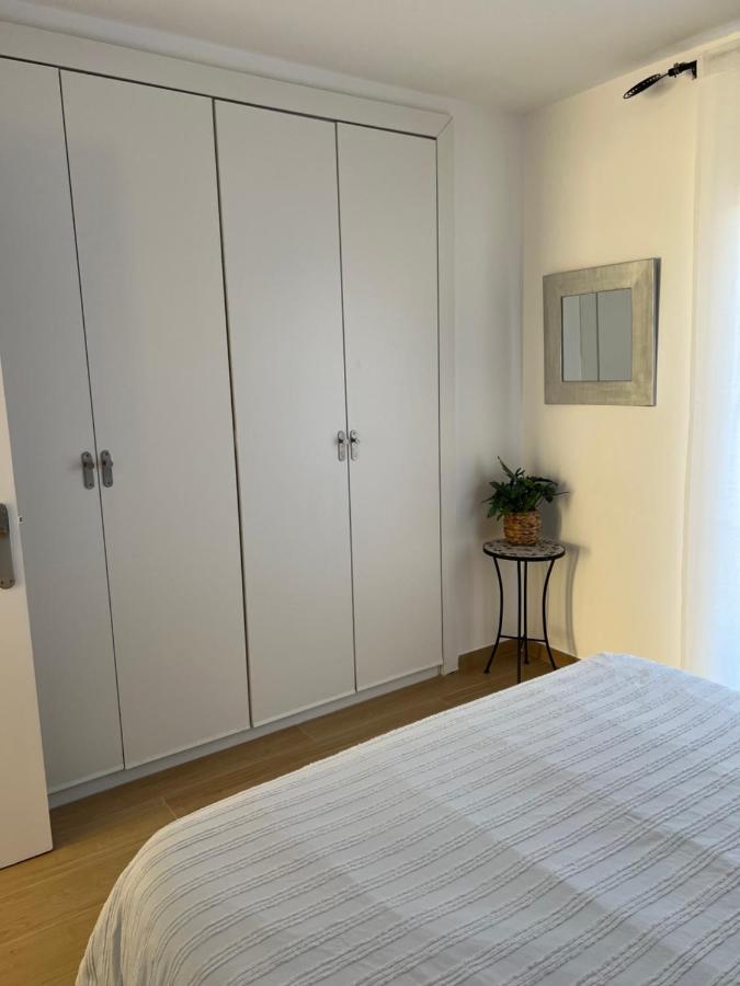 Apartamento Apartamento para 4 personas a 200 m de la playa. Ampuriabrava Exterior foto